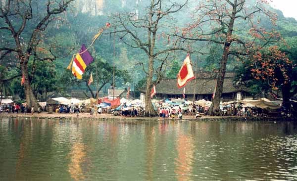 Các lễ hội lớn được tổ chức ở miền Bắc vào tháng 3 âm lịch