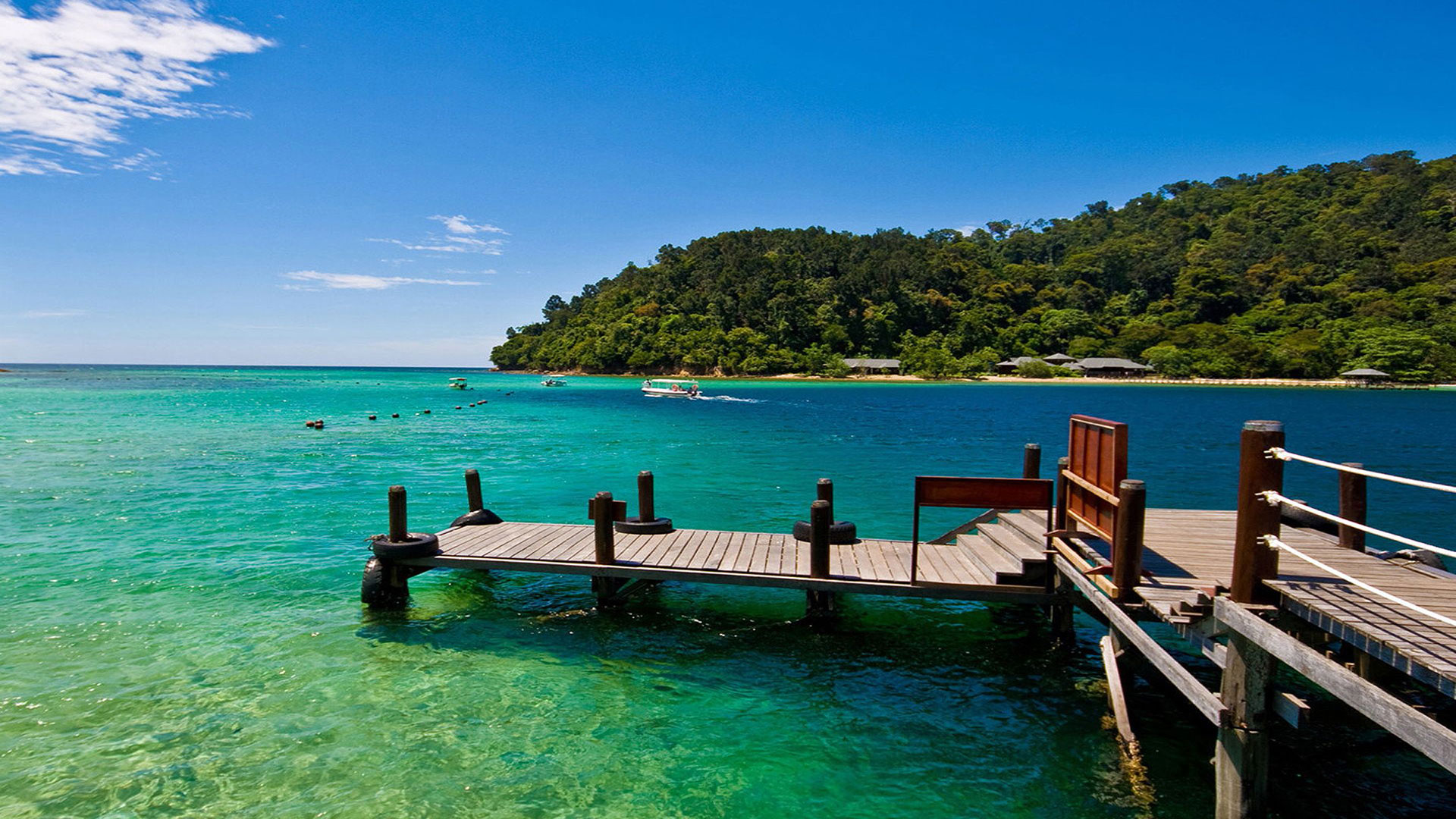 Tham khảo ngay 15 bãi biển đẹp nhất Việt Nam nên đến trong mùa hè này