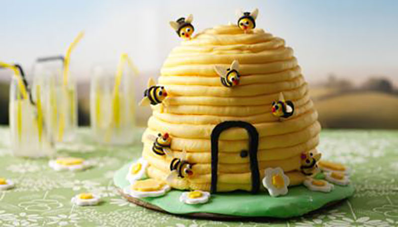 Tuyển chọn 15+ mẫu bánh sinh nhật ngộ nghĩnh khiến các bé thích mê