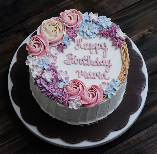 Mẫu bánh sinh nhật tặng mẹ đẹp nhất cho bạn tham khảo