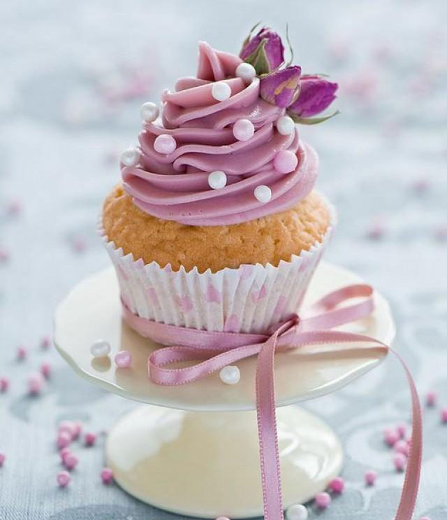  Bánh sinh nhật Cupcake nho nhỏ, xinh xinh đẹp ngỡ ngàng
