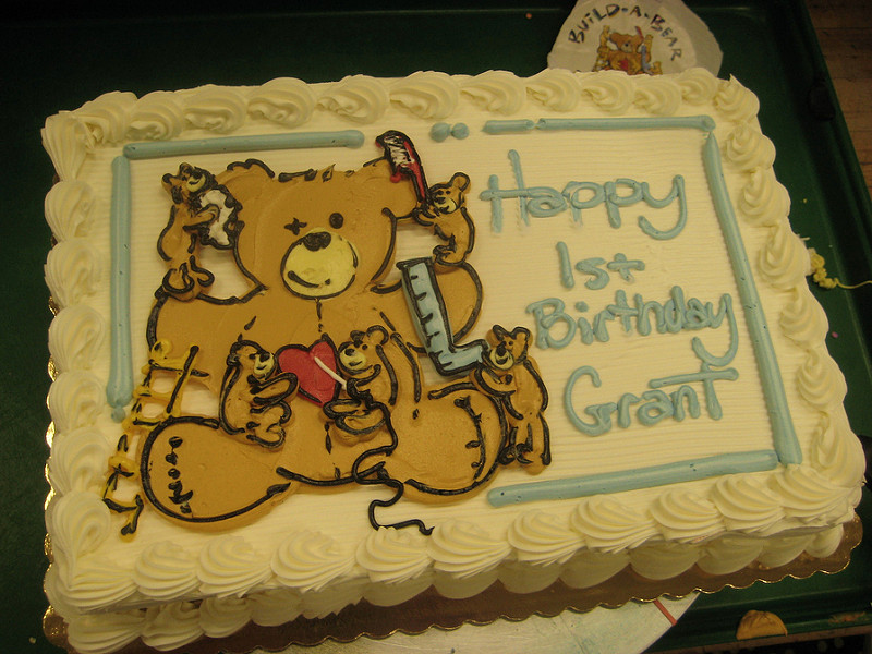 Bánh sinh nhật gấu con đáng yêu đơn giản dễ làm theo