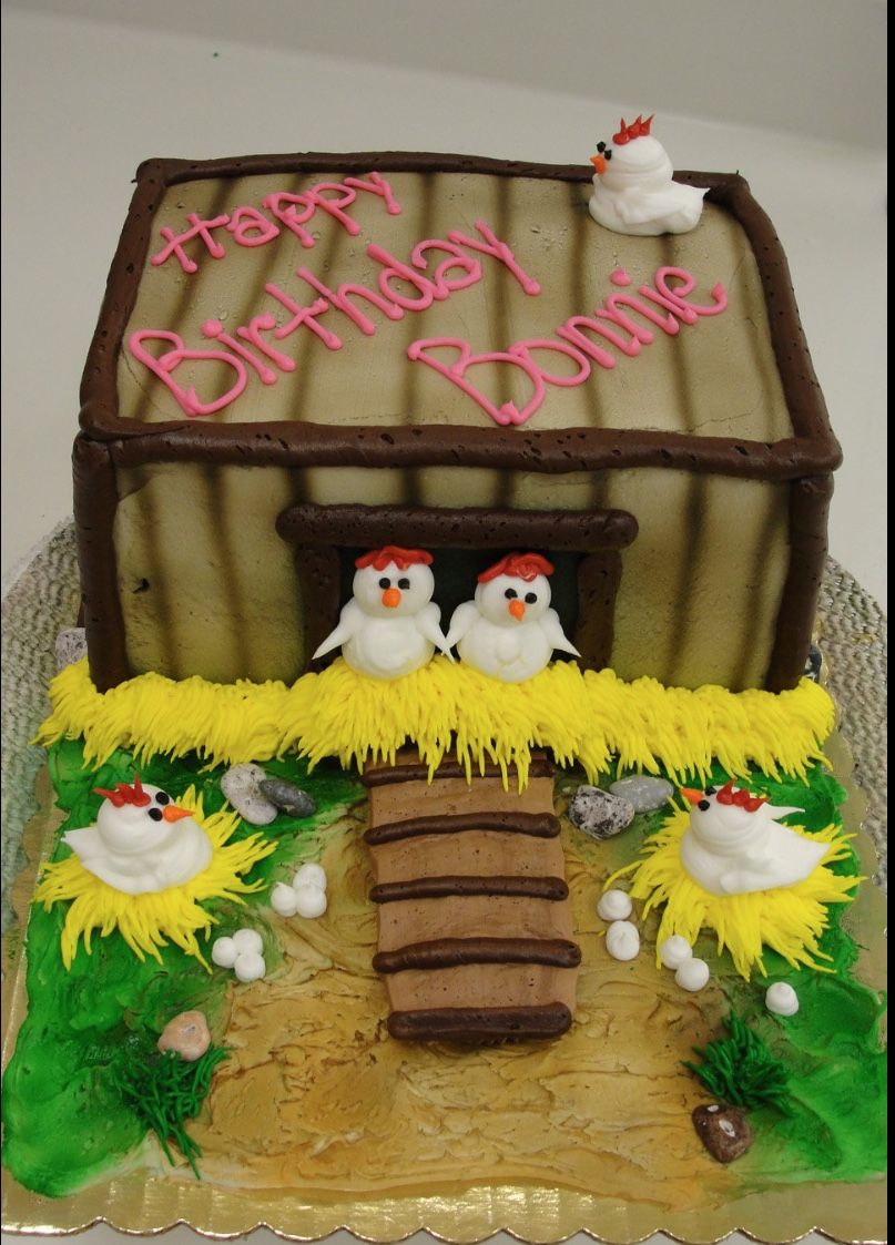Bánh sinh nhật hình con gà cho người tuổi Dậu