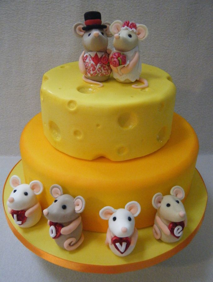 Hình ảnh những chiếc bánh sinh nhật hình chú chuột đáng yêu dễ thương không thể bỏ qua