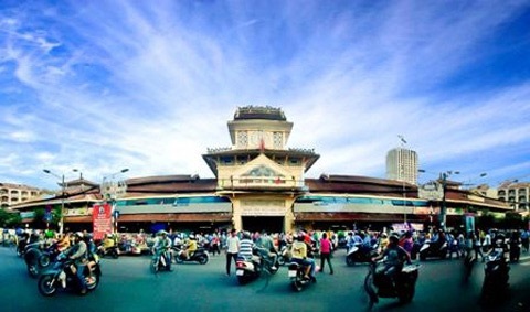 10 địa điểm du lịch không nên bỏ qua khi đến Sài Gòn