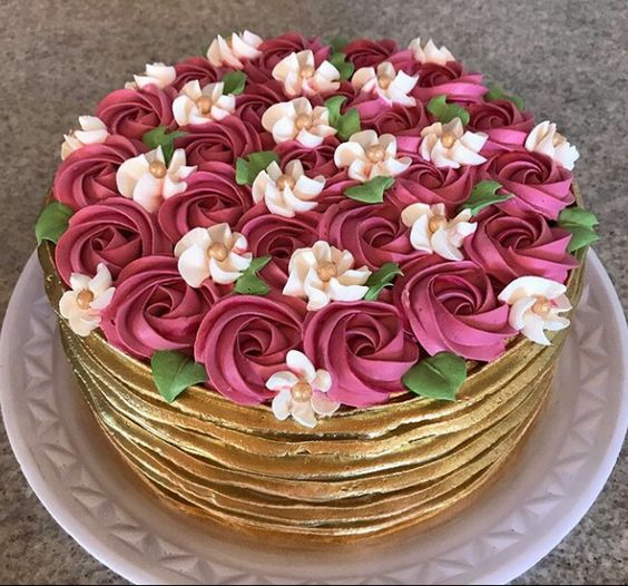 Bánh sinh nhật hoa hồng tặng người yêu lãng mạn nhất 2018