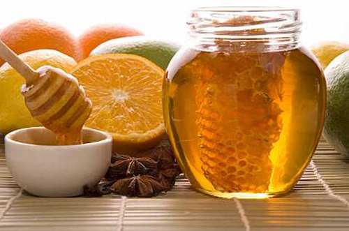Phương pháp làm đẹp từ mật ong kết hợp với dầu oliu