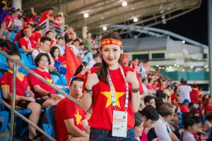 Rộn ràng không khí cổ vũ U23 Việt Nam trước thềm chung kết