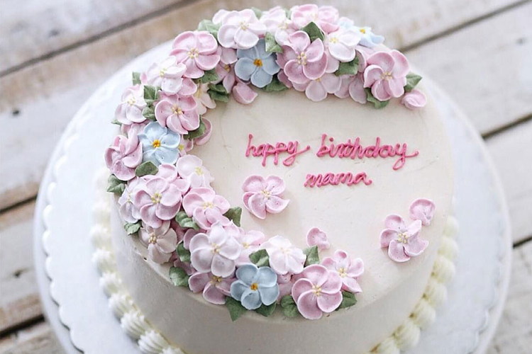 Hình ảnh 15 mẫu bánh sinh nhật tặng mẹ yêu ý nghĩa nhất