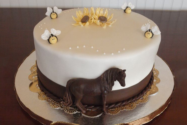 Bánh sinh nhật ngựa 1 sừng unicorn cho bé tuổi ngọ cho tiệc sinh nhật vui  của bé gái 6576 - Bánh sinh nhật, kỷ niệm
